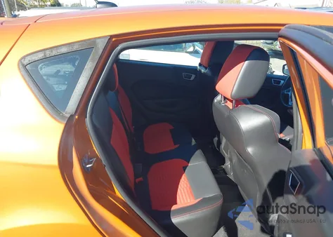 2018 Ford Fiesta St z USA, uszkodzony, nr VIN 3FADP4GX7JM143779